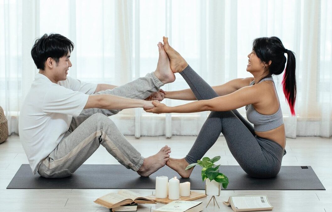 8 Surprising Benefits of Couples Yoga:  Rekindle Your Love this Valentine’s Day