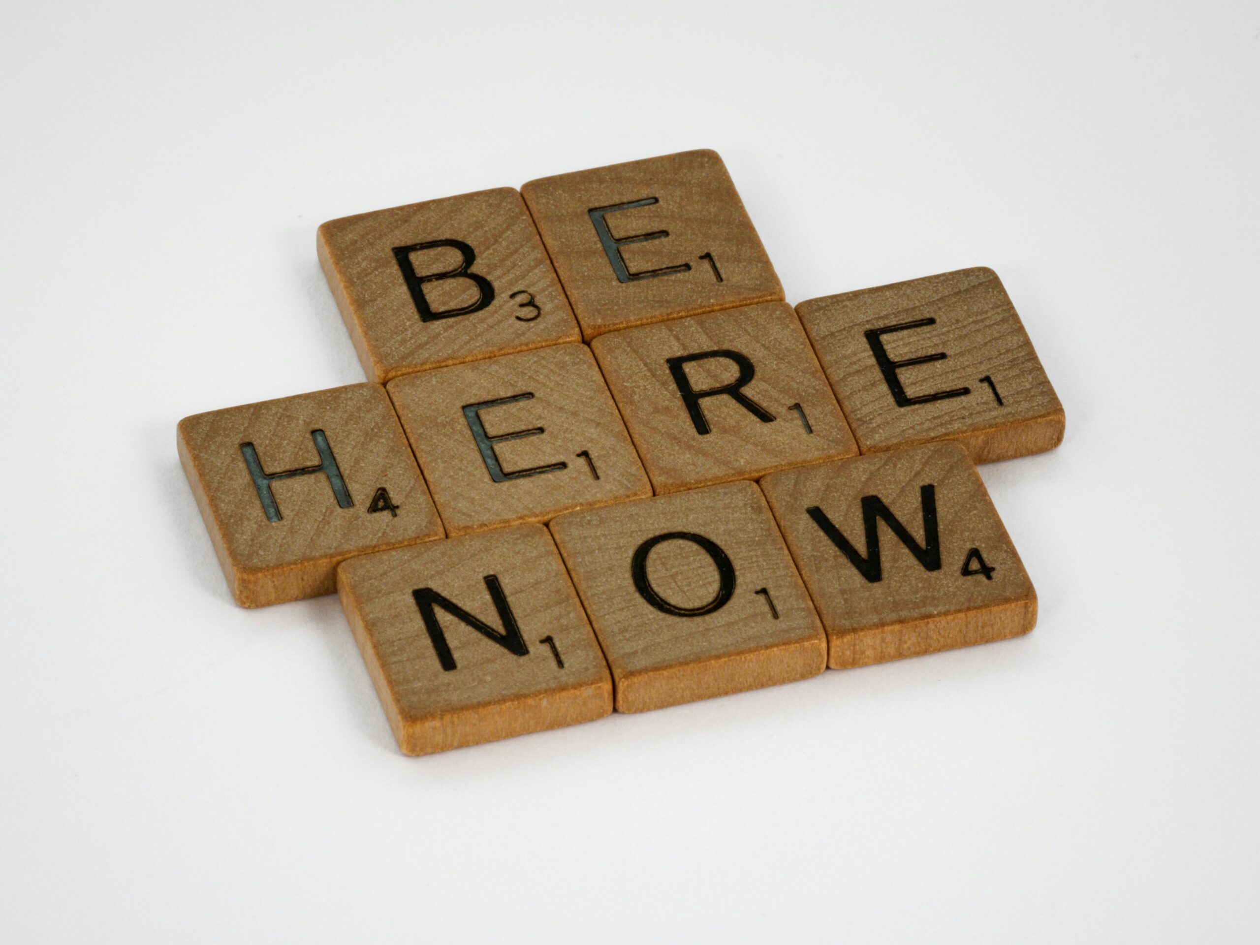 Be Here Now: Discovering the Beauty of Presence in a Busy World